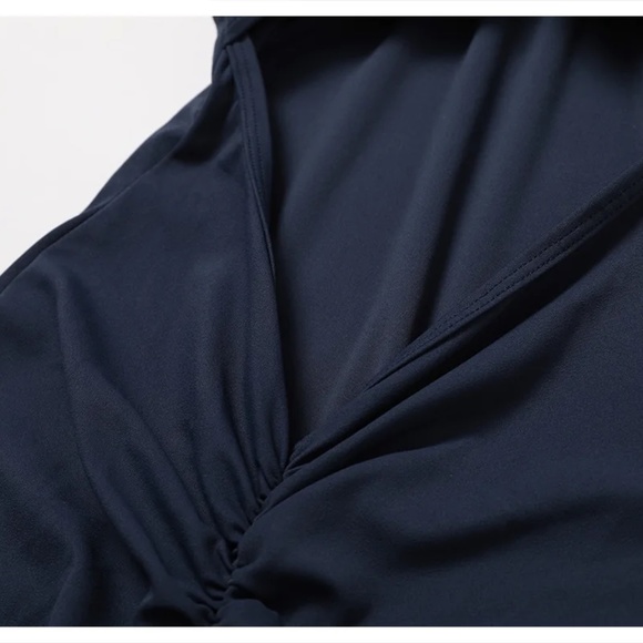 Trendy,  Backless Jumpsuit  Bodysuit with Flared Legs in Size Sm in Black - Picture 14 of 16